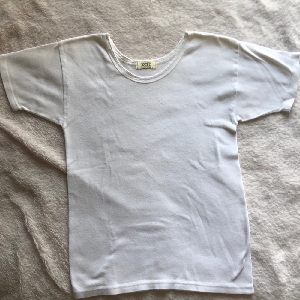 3/30  SZ S WHITE XCIT TEE